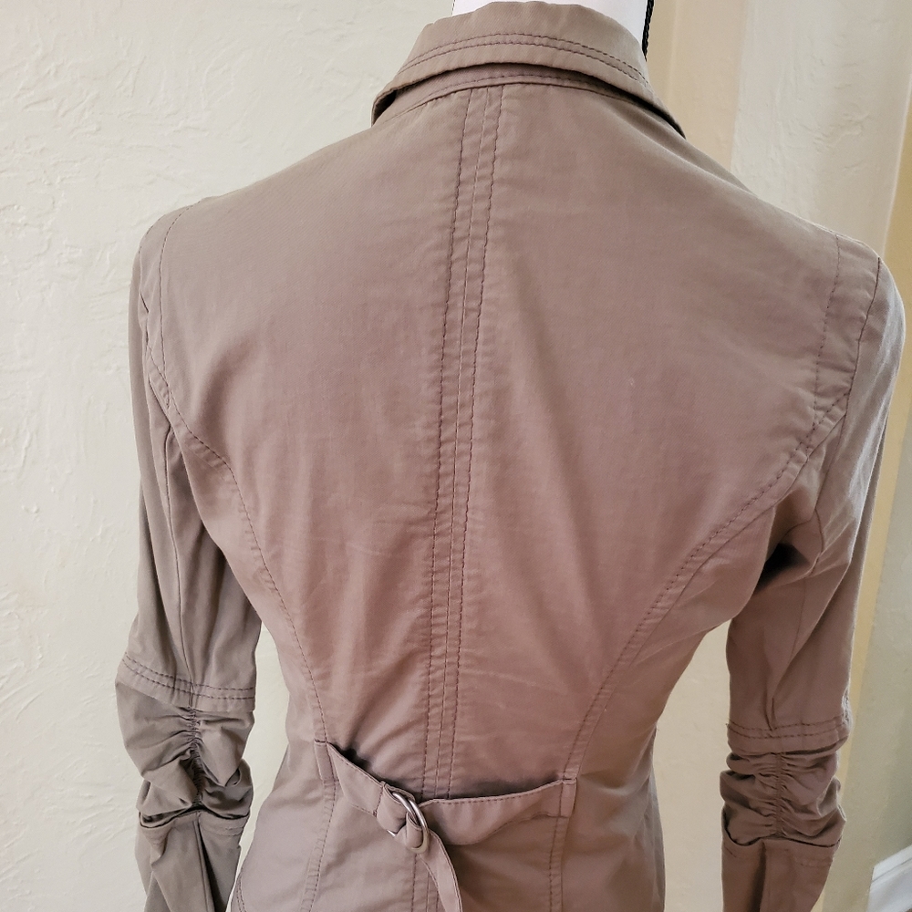 Jacket - Picture 3 of 9